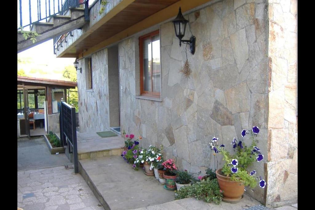 Chalet En Mino Con Vistas Al Mar Villa Exterior photo