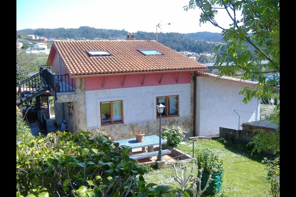 Chalet En Mino Con Vistas Al Mar Villa Exterior photo